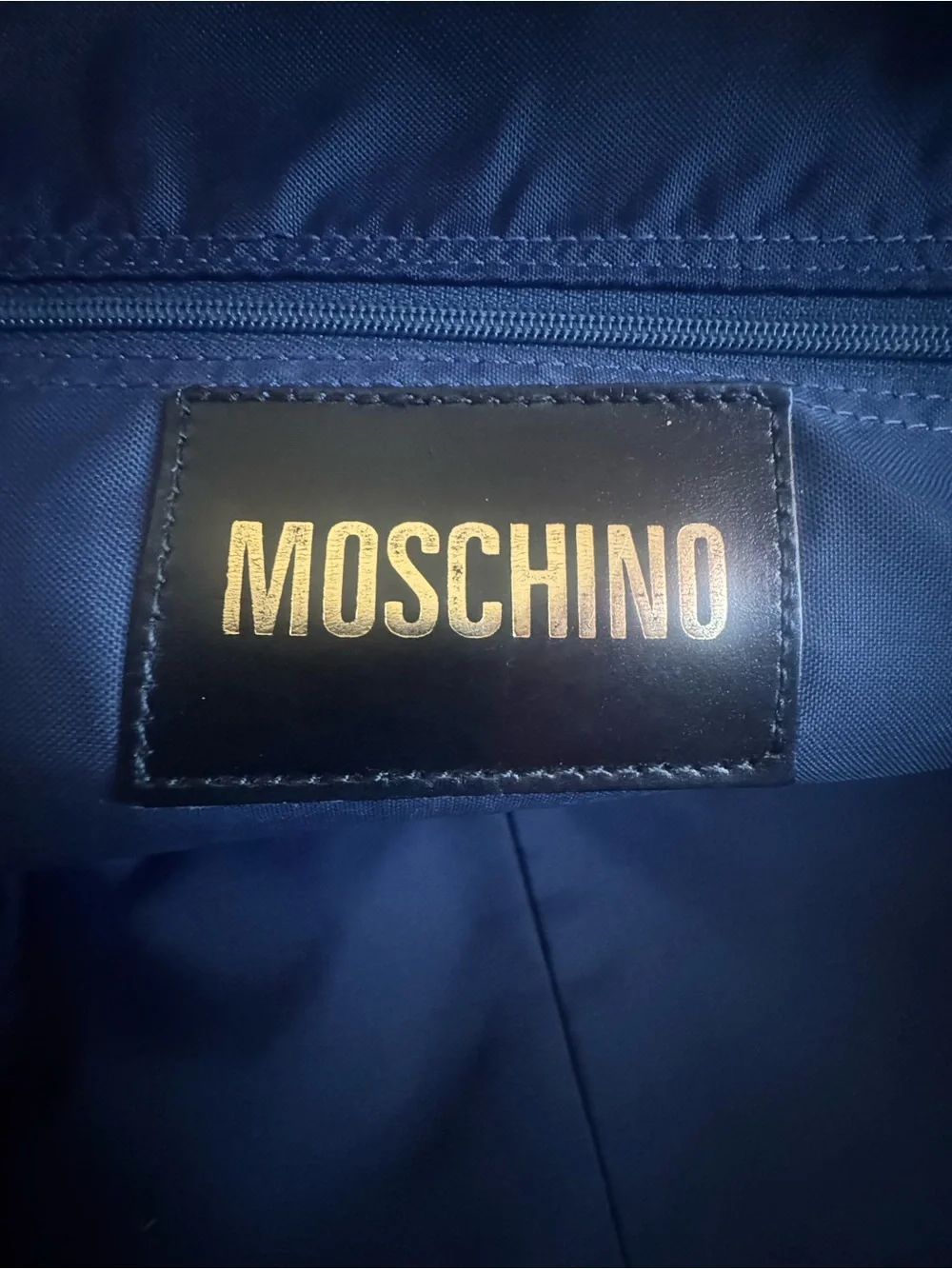 Moschino compact messenger